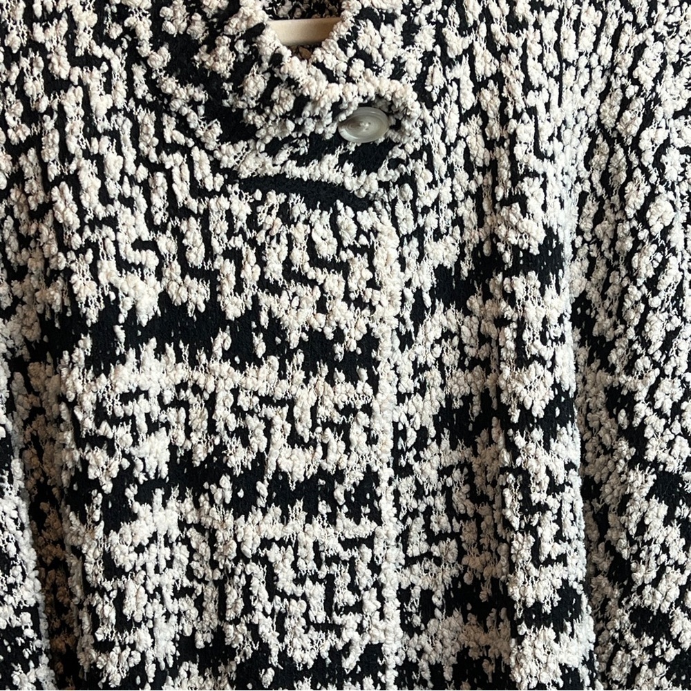 Solitaire Jacket Cape Pancho Ribbed Texture Black and White Front Pockets XL - Picture 10 of 10